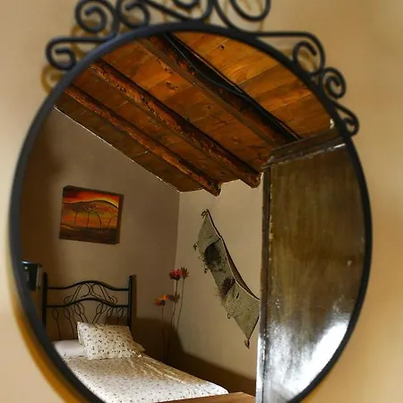 La Casita De Leire Tamajon Exterior photo